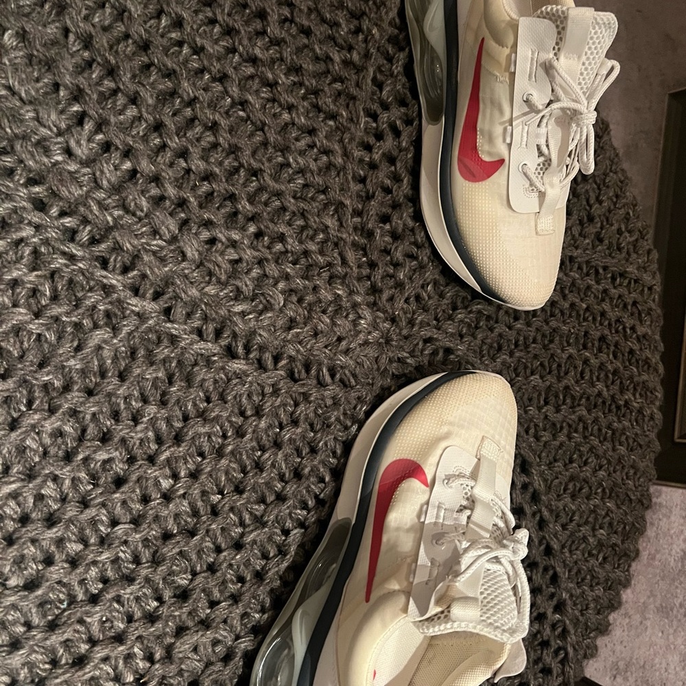 Airmax 2021 sneakers.